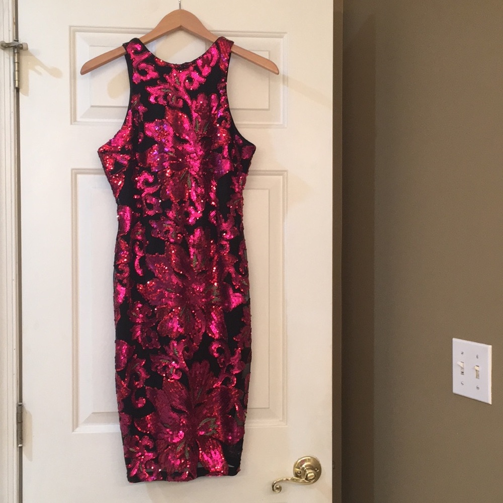 Stunning fuschia floral cocktail dress